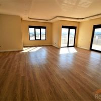 Villa in the big city, in the mountains, in the suburbs in Turkey, Antalya, 600 sq.m.