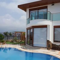 Villa in the mountains, at the seaside in Turkey, Alanya, 250 sq.m.
