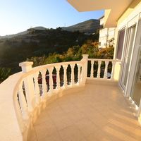 Villa at the seaside in Turkey, Alanya, 250 sq.m.