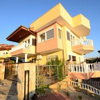 Villa at the seaside in Turkey, Alanya, 250 sq.m.