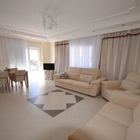 Flat at the seaside in Turkey, Alanya, 110 sq.m.