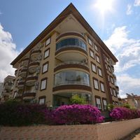 Flat at the seaside in Turkey, Alanya, 120 sq.m.