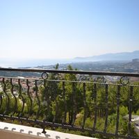 Вилла у моря в Турции, Аланья, 200 кв.м.