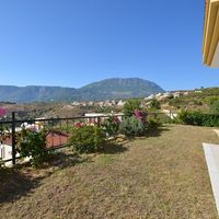 Вилла у моря в Турции, Аланья, 200 кв.м.