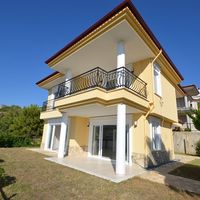 Вилла у моря в Турции, Аланья, 200 кв.м.