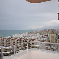 Flat at the seaside in Turkey, Alanya, 120 sq.m.