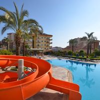 Flat at the seaside in Turkey, Alanya, 120 sq.m.