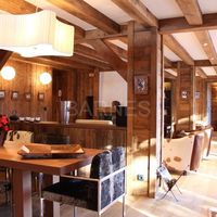 Flat in France, Courchevel, 110 sq.m.
