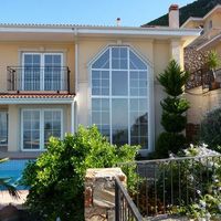 Вилла у моря в Турции, Аланья, 240 кв.м.