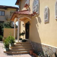 Villa at the seaside in Turkey, Alanya, 550 sq.m.