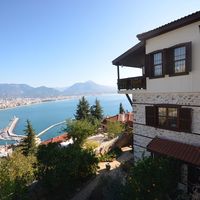 Villa at the seaside in Turkey, Alanya, 260 sq.m.