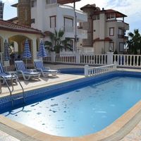 Вилла у моря в Турции, Аланья, 200 кв.м.