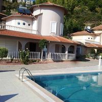 Villa at the seaside in Turkey, Alanya, 196 sq.m.
