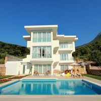 Villa at the seaside in Turkey, Fethiye, 210 sq.m.