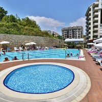 Flat at the seaside in Turkey, Alanya, 67 sq.m.