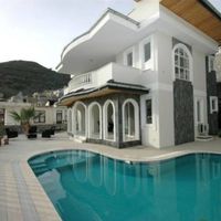 Villa at the seaside in Turkey, Alanya, 350 sq.m.