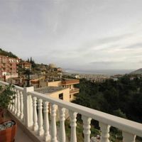 Villa at the seaside in Turkey, Alanya, 350 sq.m.