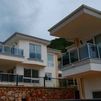 Villa at the seaside in Turkey, Alanya, 200 sq.m.
