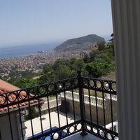 Вилла у моря в Турции, Аланья, 180 кв.м.