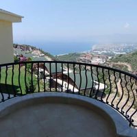 Villa at the seaside in Turkey, Alanya, 195 sq.m.