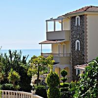Villa at the seaside in Turkey, Alanya, 144 sq.m.