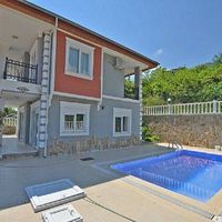 Villa in the mountains, at the seaside in Turkey, Alanya, 280 sq.m.