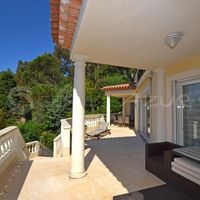 Villa at the seaside in France, Cannes, 290 sq.m.