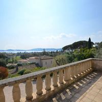 Villa at the seaside in France, Provence, Frejus, 190 sq.m.