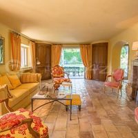 Villa in France, Grasse, 930 sq.m.