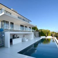 Villa at the seaside in France, Golfe-Juan, 230 sq.m.