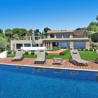 Villa at the seaside in France, Cannes, 450 sq.m.