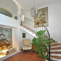 Villa in France, Saint-Paul-de-Vence, 350 sq.m.