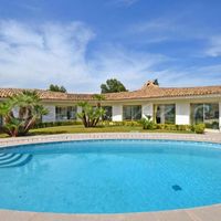 Villa at the seaside in France, Cannes, 350 sq.m.