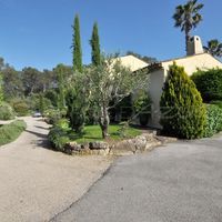 Villa in France, Mougins, 200 sq.m.