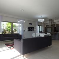 Villa in France, Cannes, 300 sq.m.