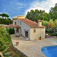 Villa in France, Cannes, 270 sq.m.