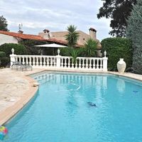 Villa in France, Golfe-Juan, 280 sq.m.