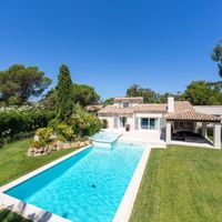 Villa in France, Saint-Tropez, 230 sq.m.