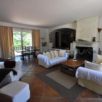 Villa in France, Grasse, 250 sq.m.