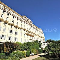 Apartment at the seaside in France, Cannes, 174 sq.m.