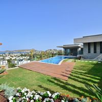 Villa in the mountains, in the suburbs, in the forest, at the seaside in Turkey, Bodrum, 250 sq.m.