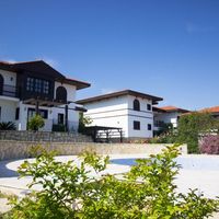 Villa in the mountains, in the village, in the suburbs, at the seaside in Turkey, Side, 190 sq.m.