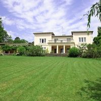 Villa in France, Saint-Jean-de-Luz, 800 sq.m.