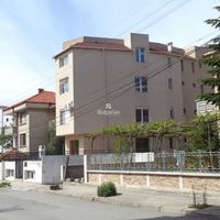 Apartment in Bulgaria, Burgas Province, 92 sq.m.
