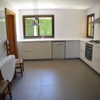 Дом в Испании, Валенсия, 360 кв.м.