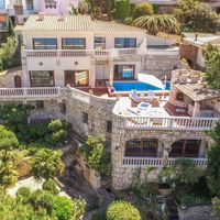 Дом в Испании, Каталония, Жирона, 400 кв.м.