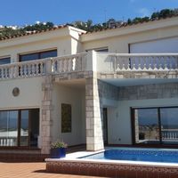 Дом в Испании, Каталония, Жирона, 400 кв.м.