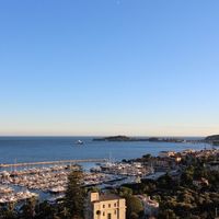 Apartment in France, Provence, Beaulieu-sur-Mer, 120 sq.m.