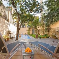 Rental house in Spain, Catalunya, Barcelona, 397 sq.m.