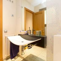 Rental house in Spain, Catalunya, Barcelona, 397 sq.m.